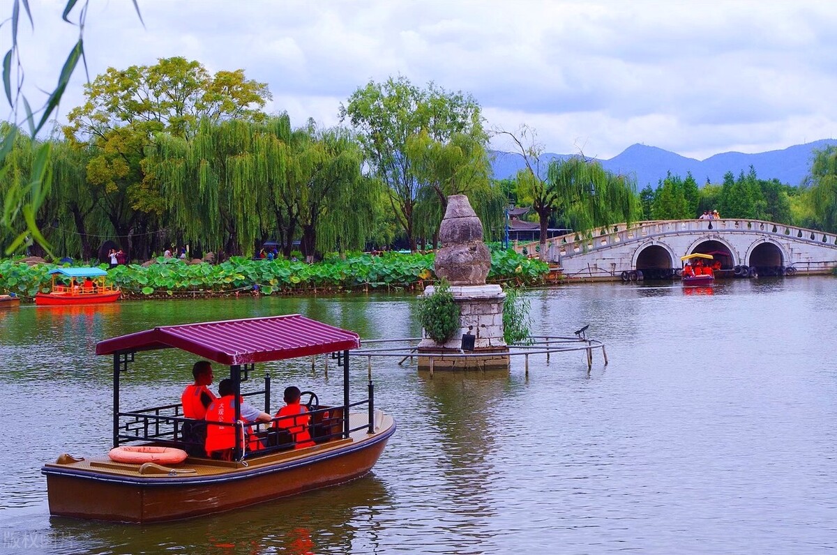 昆明及昆明周边景点,去昆明旅游攻略必去景点最新