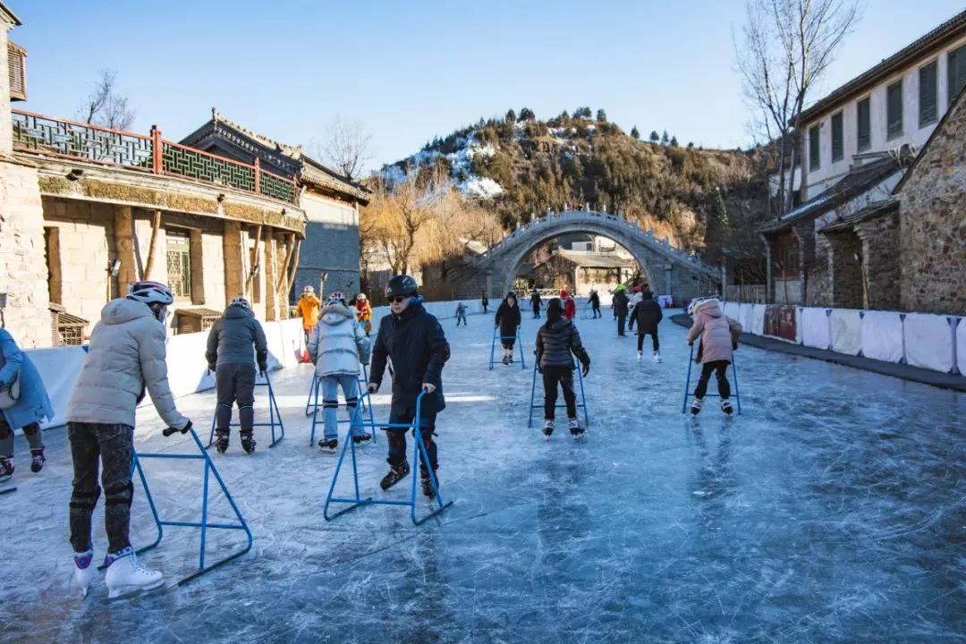 哪里城市过春节最有年味,记忆中的年味儿和过年新模式
