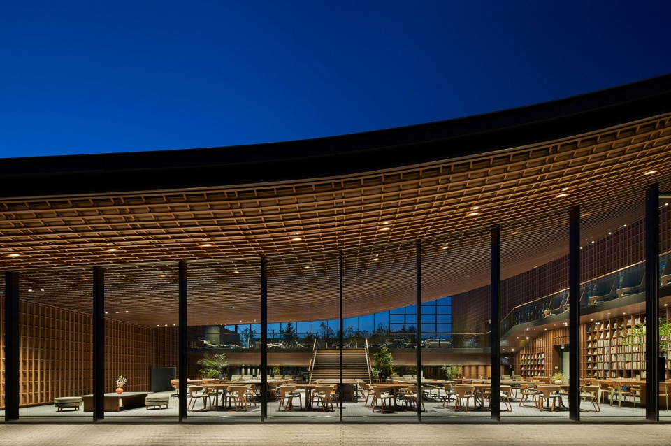 ZOZO总部办公楼|以织布为灵感，创造与街区相融的办公环境