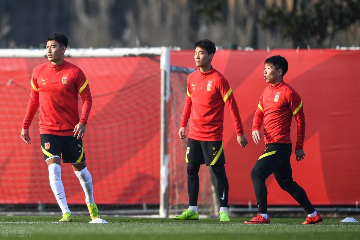 国足最新排名韩国媒体评中国足球,韩国球迷对中国队的评价