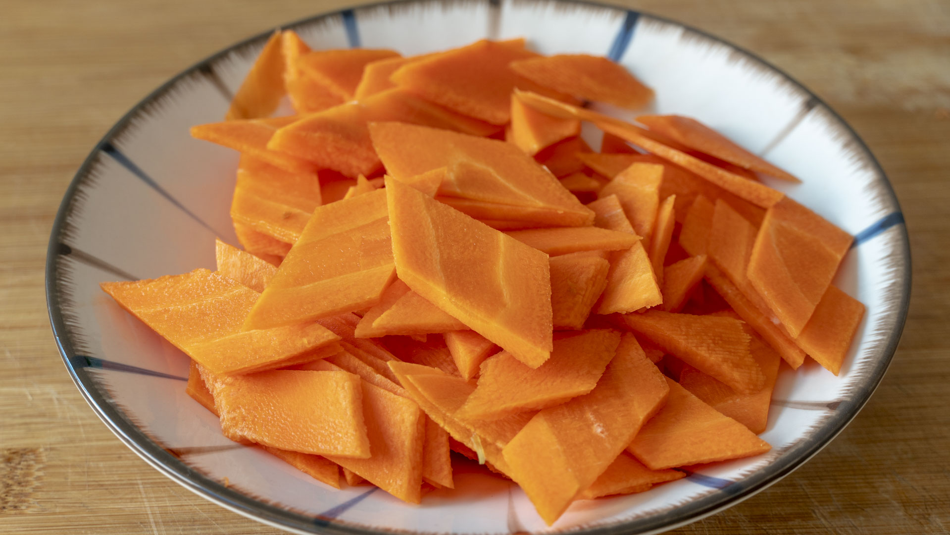 消除体内湿热的食疗方法,夏天湿热吃什么食物最好