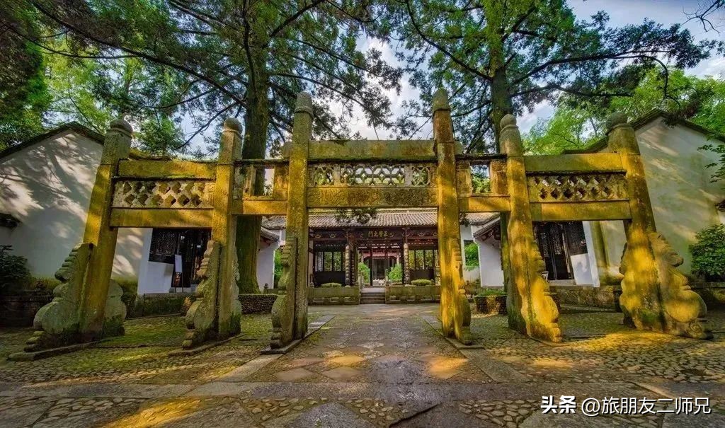 开封到三清山庐山篁岭四日游,江西出发旅游黄山三清山庐山