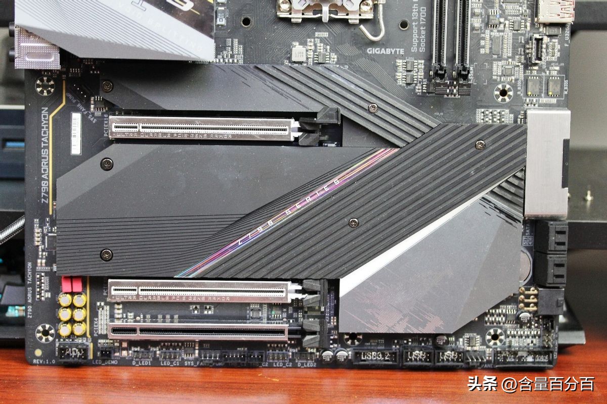 技嘉钛雕z790x测评,技嘉z790aorus电竞雕