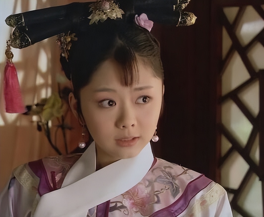 谭松韵从淳贵人到女飞行员,谭松韵是不是甄嬛传的淳贵人