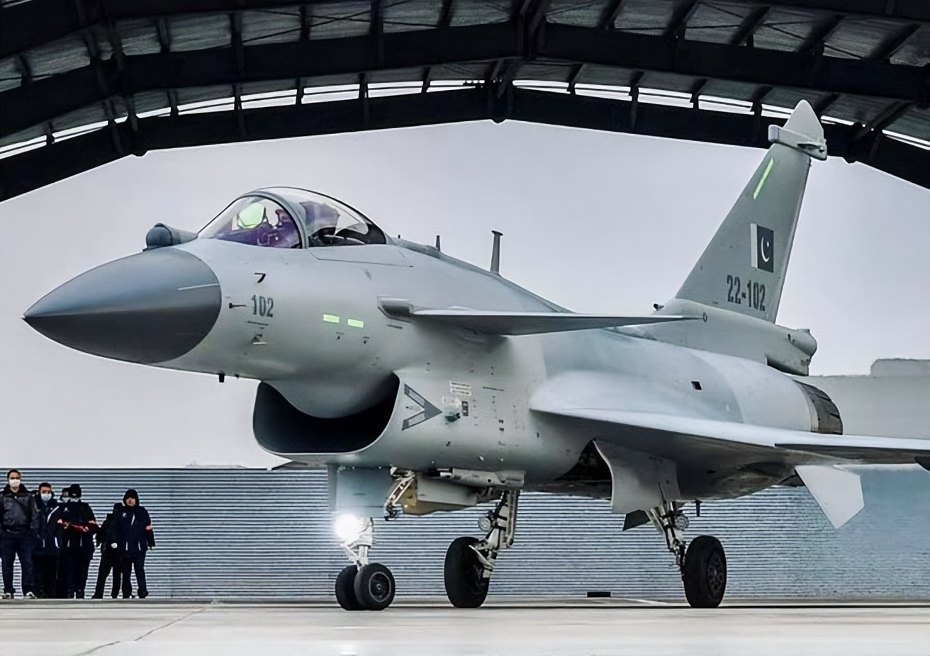 巴铁到货了多少架歼10c,巴铁买了多少架歼10c