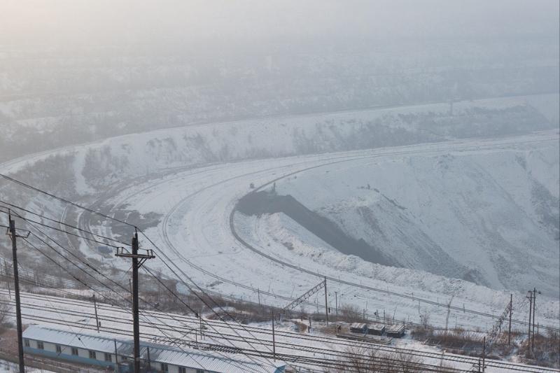 亚洲第一天坑是什么矿,亚洲第一坑煤矿图片