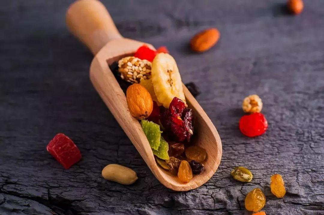 牙齿松动牙龈萎缩严重中医怎么治,牙齿缺失多年造成牙龈萎缩怎么办