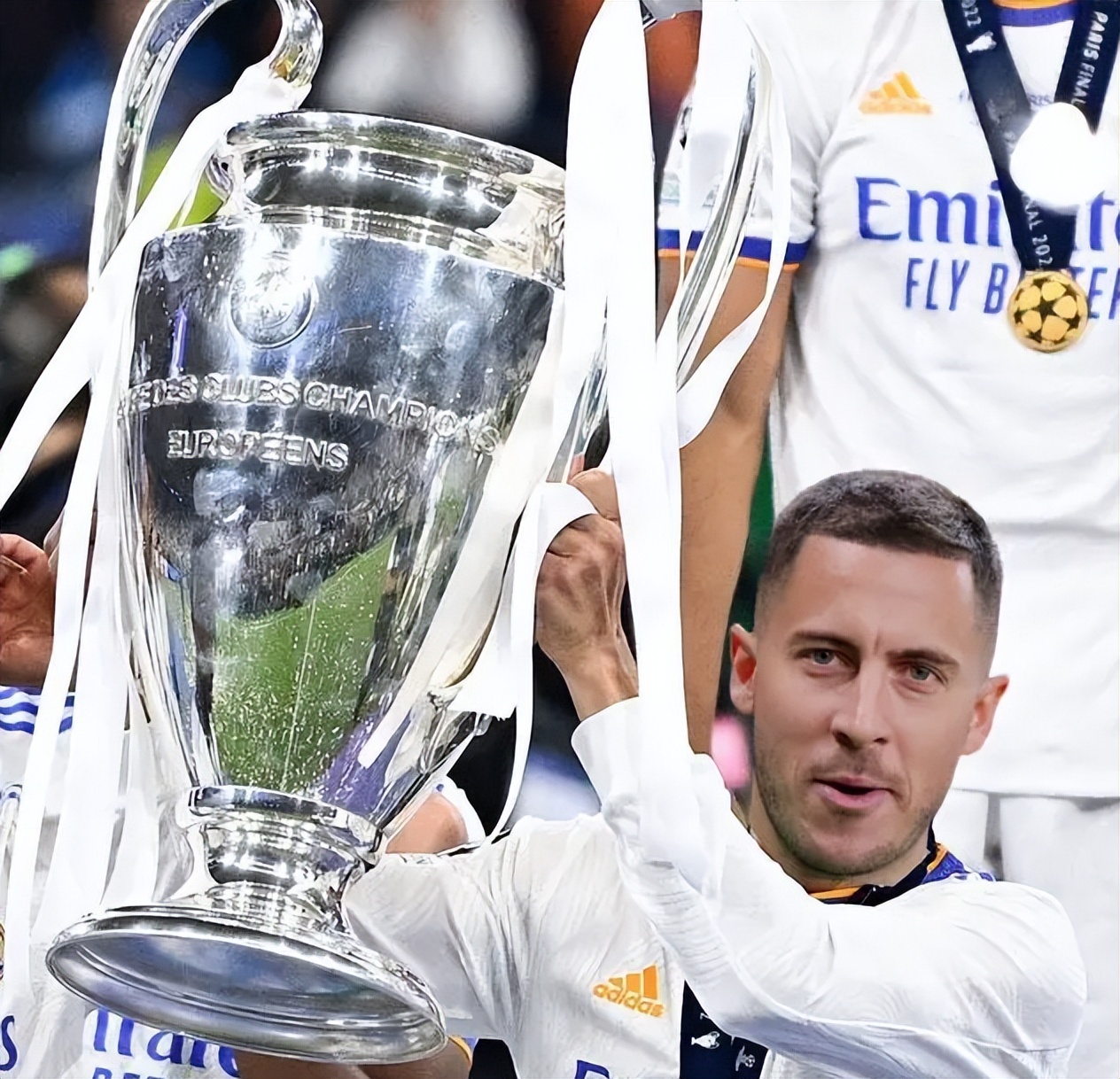 瓒冲潧鍞竴涓夊啝鐜嬬殑鍥藉闃熼樋鏍瑰环,浠婂勾鑾峰緱鍙屽啝鐨勯樋鏍瑰环鐞冨憳