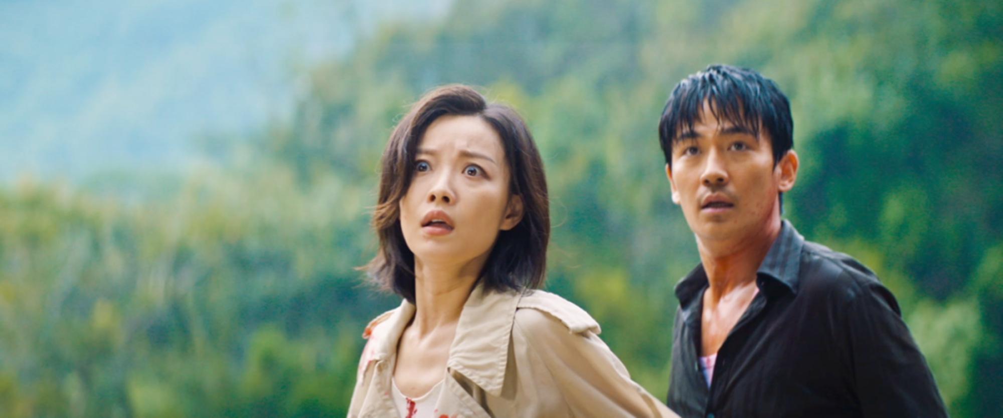 倪妮刚出道跟现在的变化,张艺谋评倪妮倪妮眼含泪