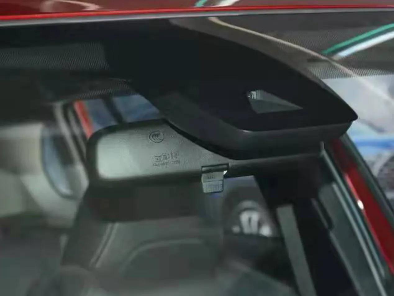 女性新手买什么小轿车,新手女生买个什么汽车合适