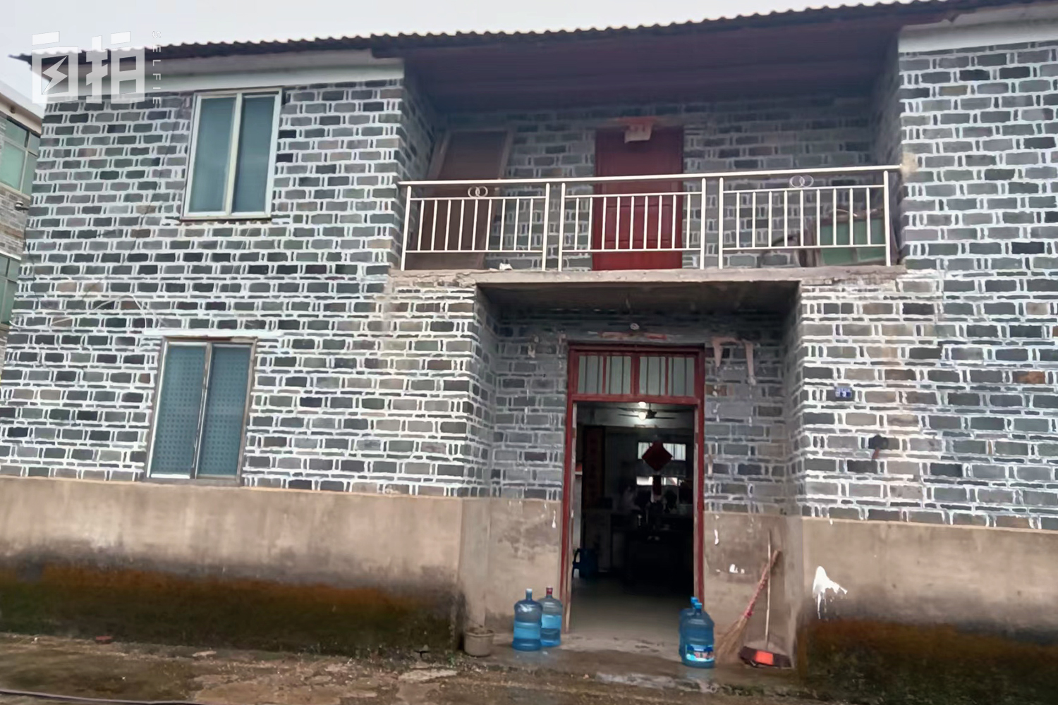 16岁农村女孩靠英语月入2万,16岁农村姑娘靠英语赚钱吗