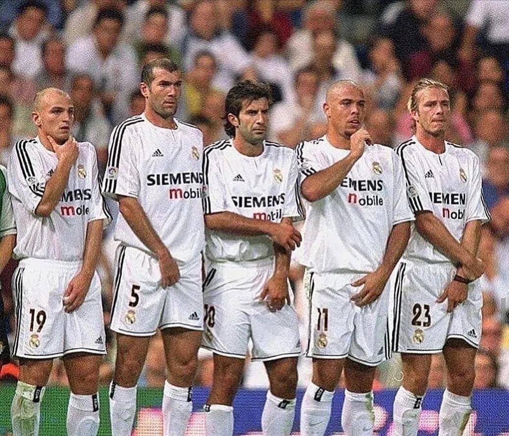 足坛史上最贵人墙,足坛第一名场面