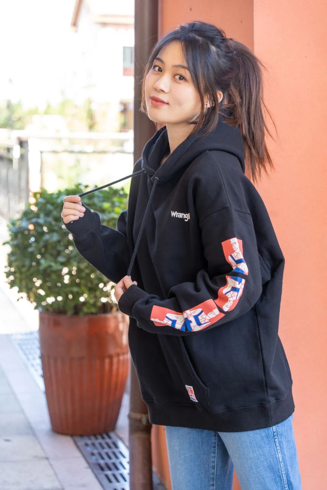 以自由之名！这个秋天，来Wrangler新店感受“纯粹牛仔精神”