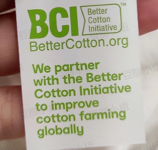 hm辱华事件造成的影响,hm辱华事件是怎么回事