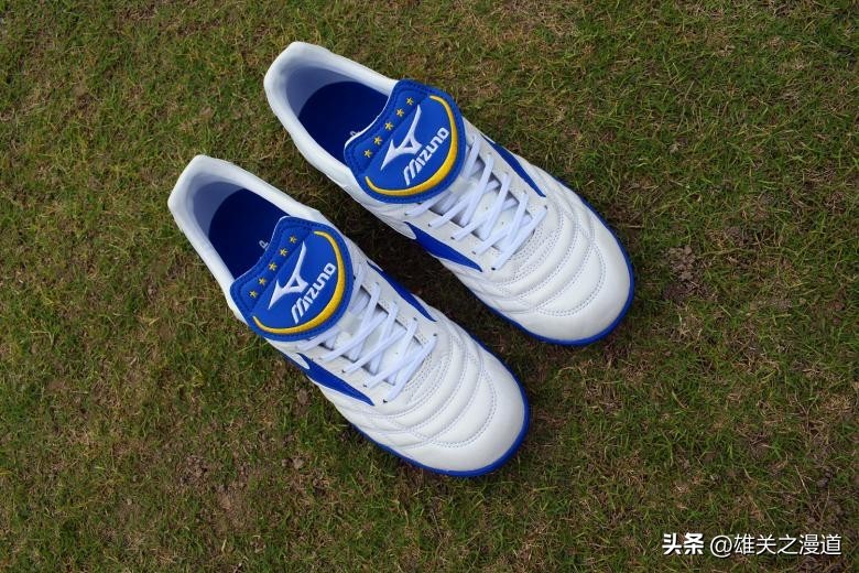 美津浓宽脚碎钉足球鞋推荐,足球鞋推荐中场宽脚美津浓