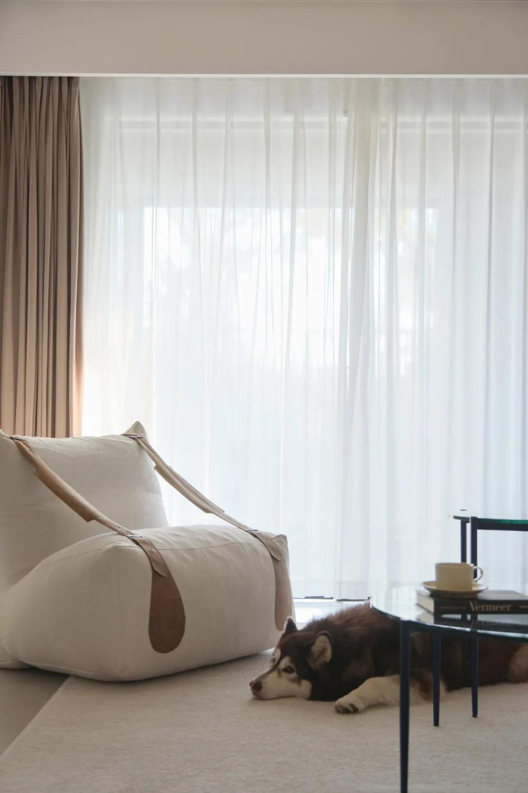 极简风下,硬朗风也能拥有柔和美丨AcquisitionStudio