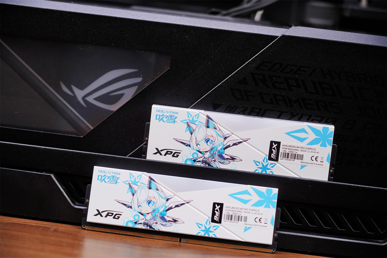 万事俱备，只等40系显卡上市，ROGTHOR1000PLATINUMII电源分享