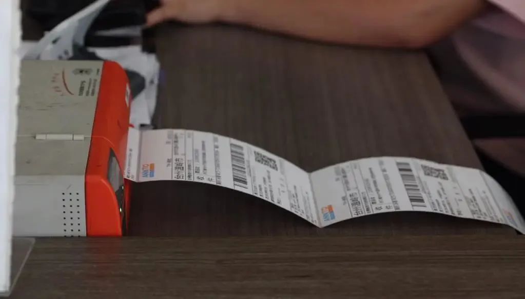 骗子怎么知道我的快递内容和信息,骗子是怎么知道我们的快递信息的