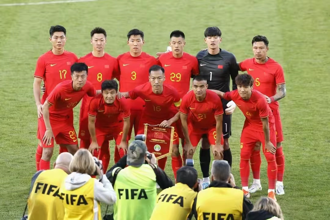 中国国家男子足球队vs新西兰,中国男子足球队0比12