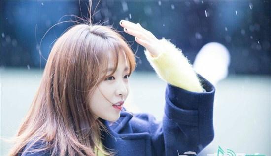 一出道就大方承认整容,出道就被逼着整容