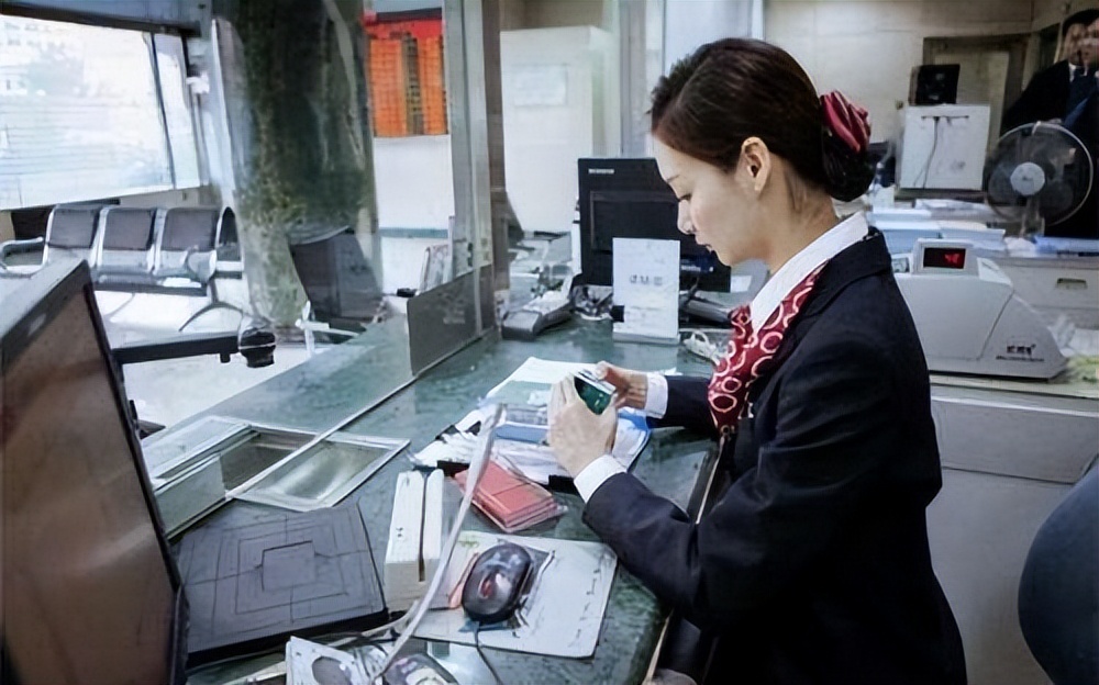 国家队入场？2家“直销银行”成立，马云没想到，这1天来得这么快