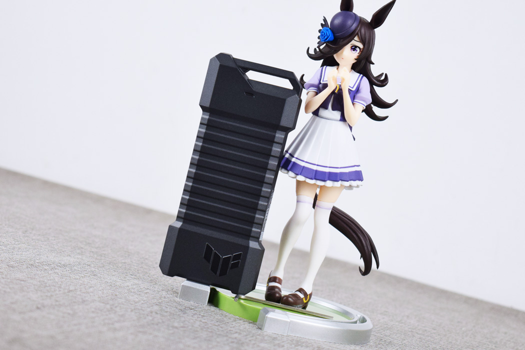 华硕tuf硬盘盒散热怎么样,华硕tuf铠甲固态硬盘盒