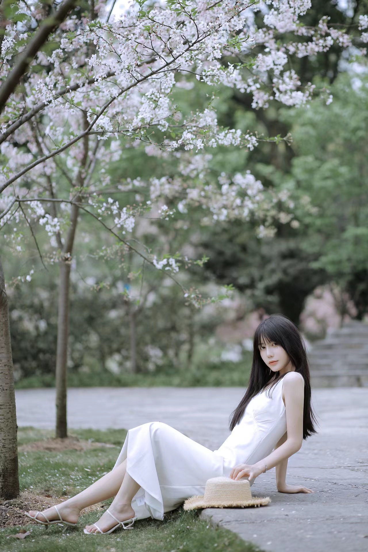 拍照显瘦小窍门,如何让你上镜显瘦有气质