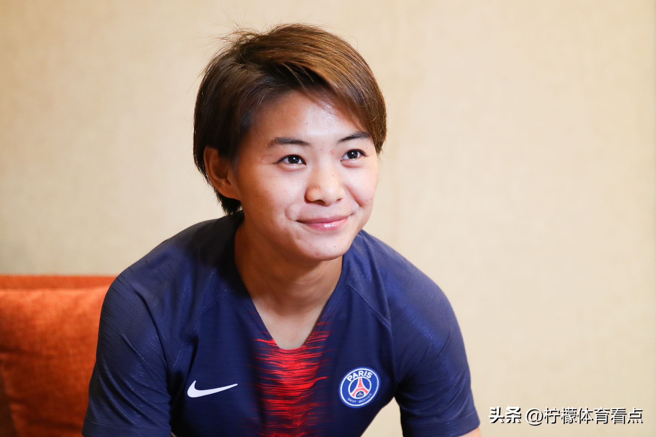 王霜谈择偶,中国女足王霜打破僵局