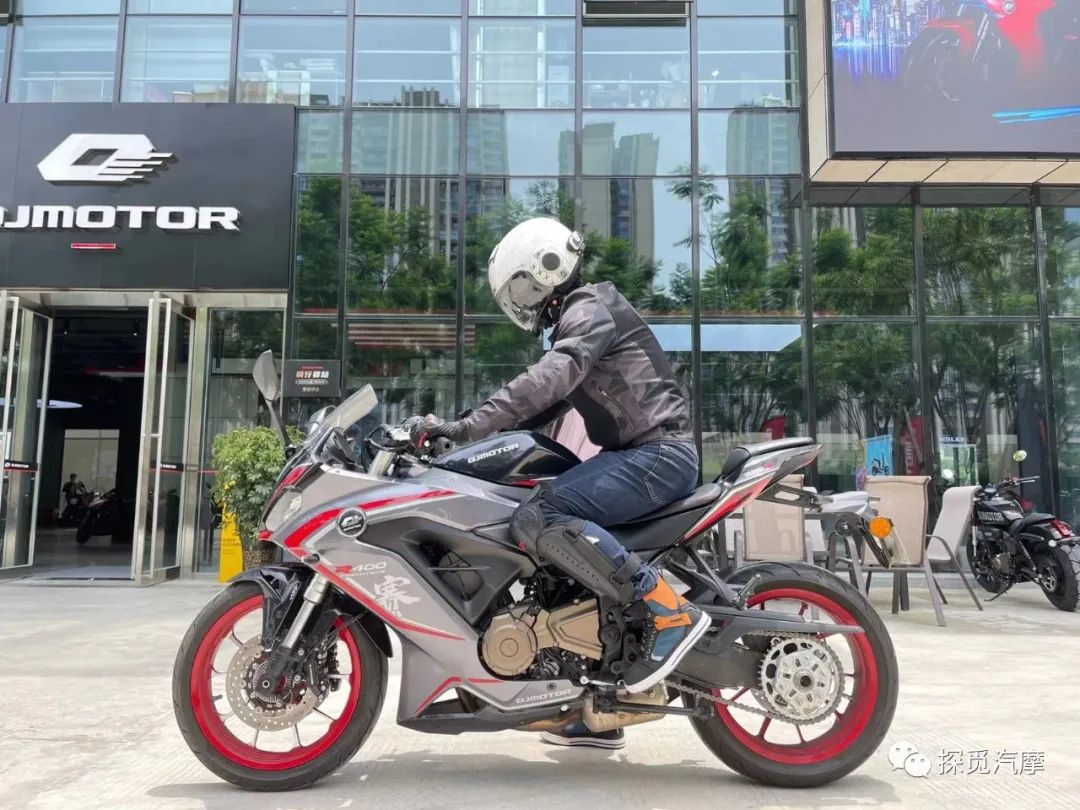 详细测评QJmotor赛400︱又是一个“温柔”“香”