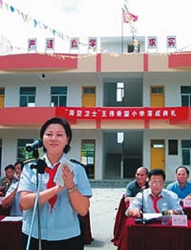 王伟的遗孀阮国琴近况如何？上校军衔至今未嫁，仍相信丈夫会回来