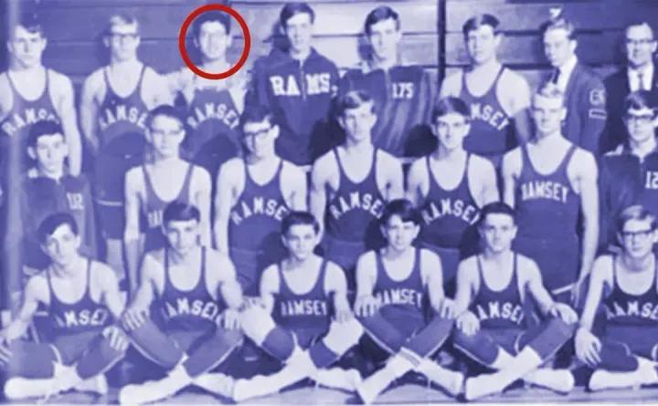 留美中学生绑架虐待案,华裔学生绑架老师