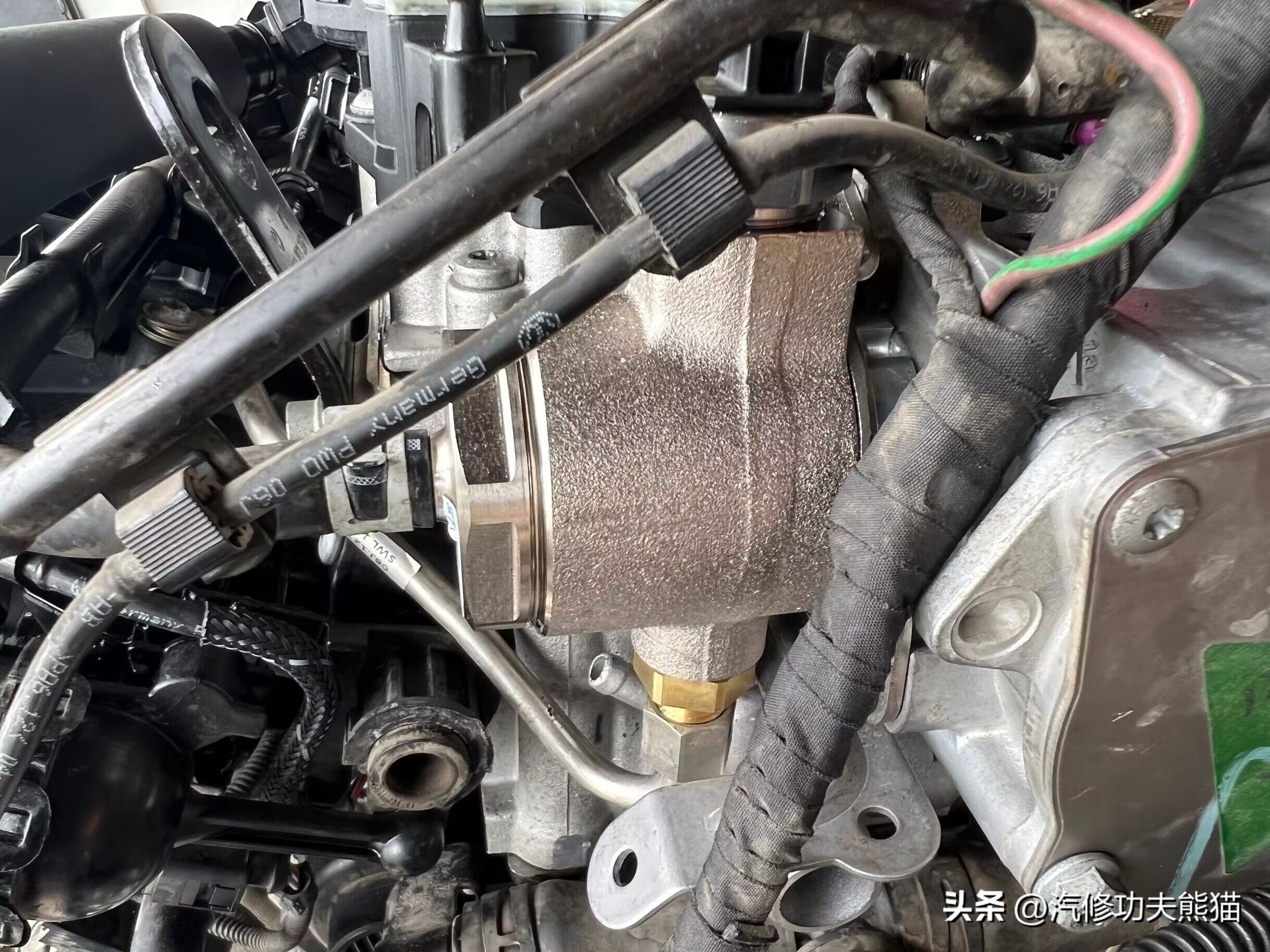 奥迪q3烧机油三保费用,奥迪q3烧机油大修苏州