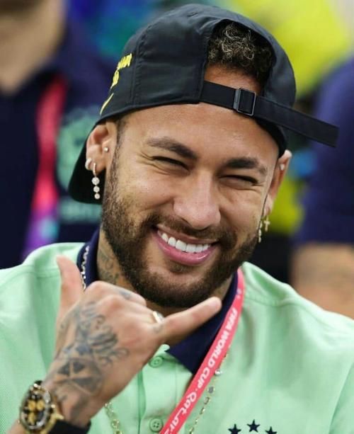 足球三个传奇内马尔,足球场上的内马尔高光时刻