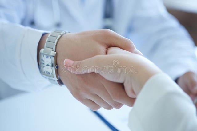 暴利行业眼镜排第几,眼镜店的暴利吗