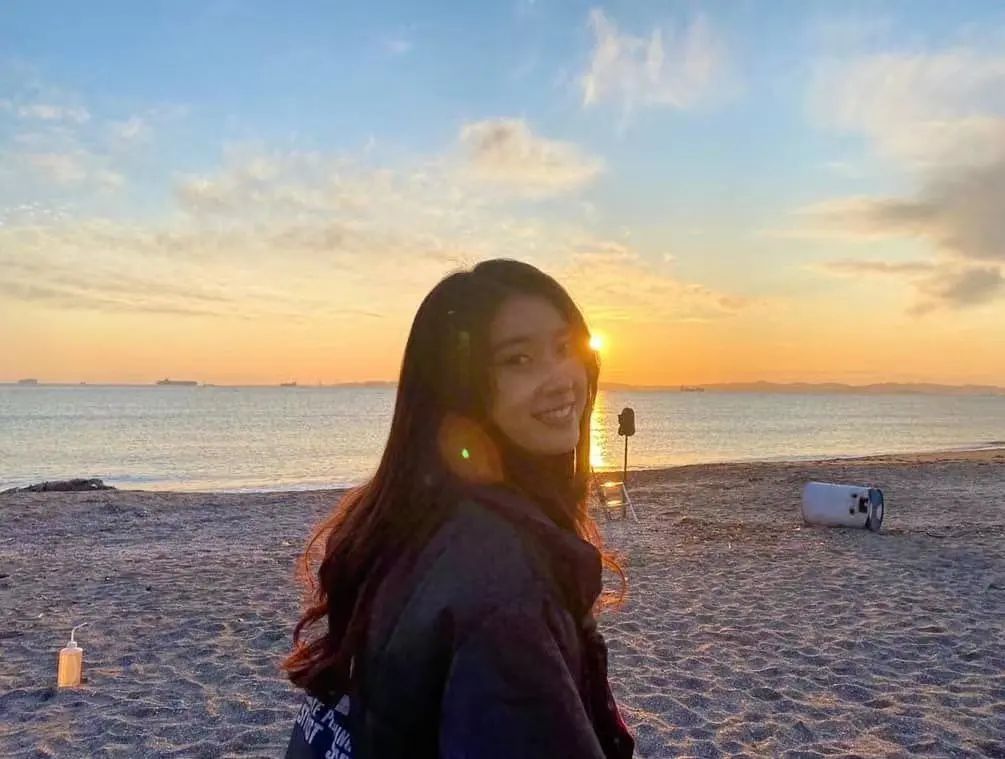 还记得《哥哥太爱我》的妹妹土屋太凤吗？她当妈妈啦！