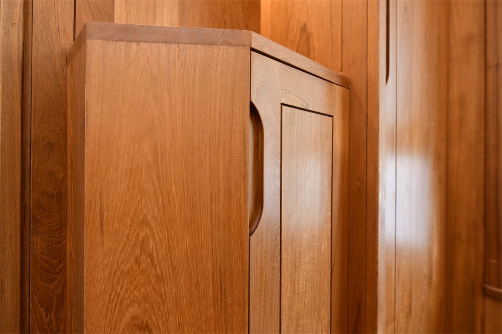 柚木陈列茶柜如何保养,柚木柜子定制