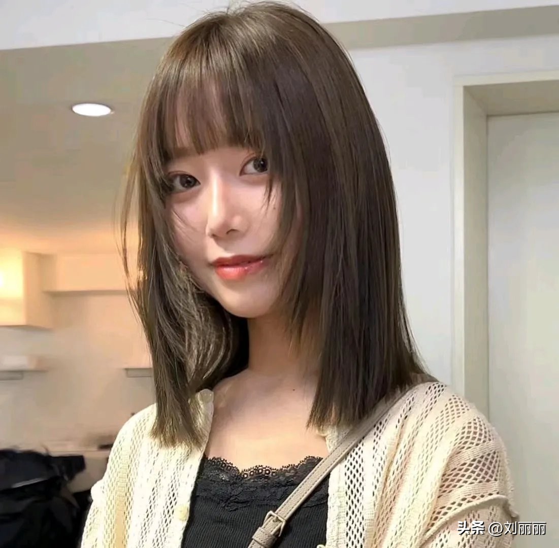 适合菱形脸锁骨纹理烫女免打理,纹理烫短发减龄发型图片