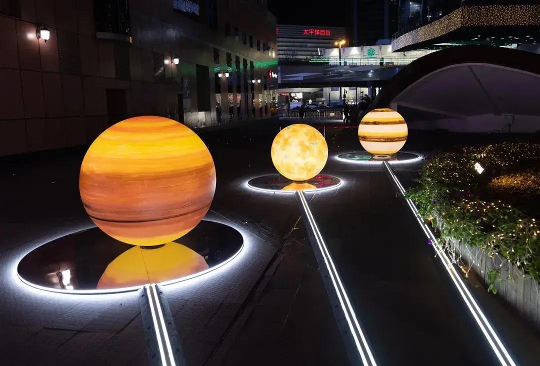 徐家汇商圈“新春档”狂欢趴热力来袭，快来解锁2022新春「红」运