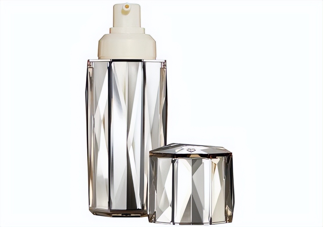 精华液保湿收缩毛孔抗皱纹,淡化皱纹的精华液