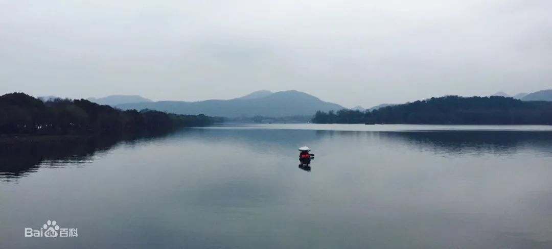 福州西湖最著名的景点名称,属于杭州西湖著名景点的是哪几个