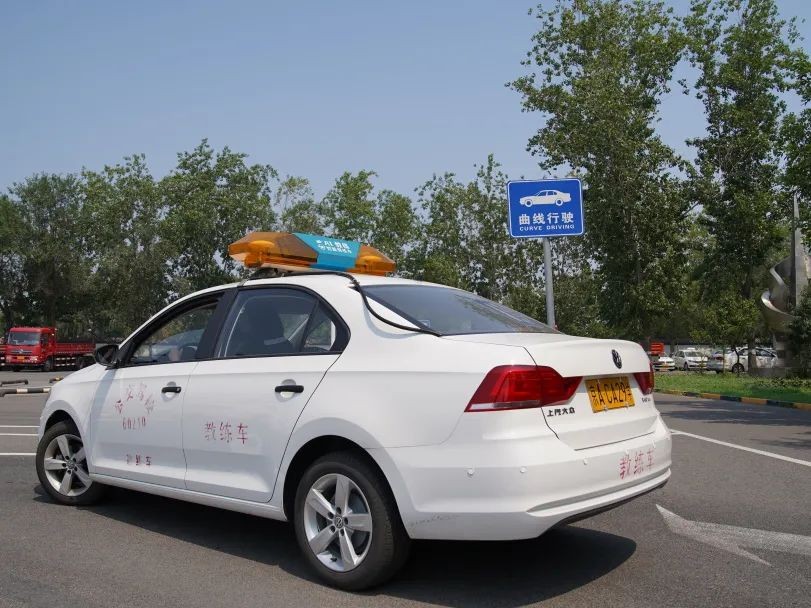 北京公交驾校考试全课程,北京公交驾校课程