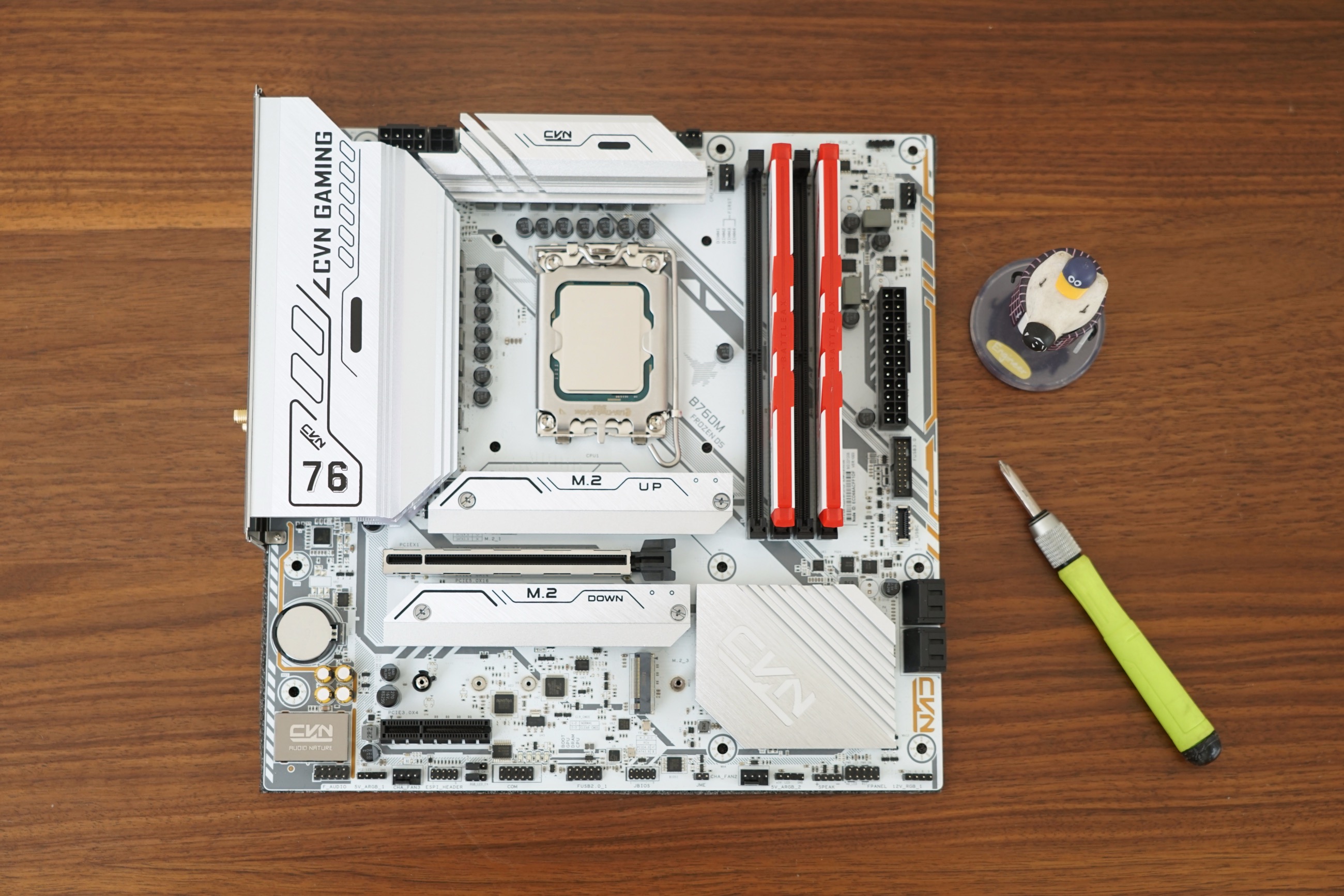 2000到3000元纯白海景房电脑配置,1800预算组装海景房电脑配置推荐