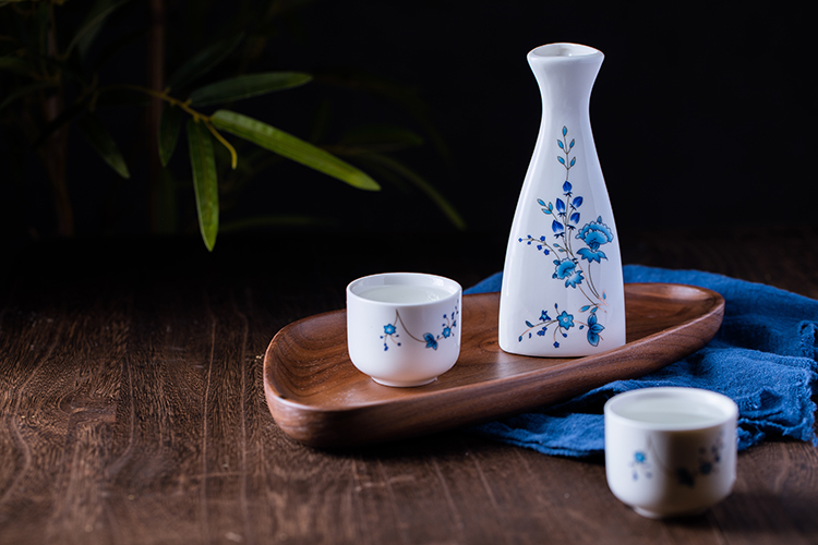 喜欢收藏白酒的人,哪种类型的白酒最适合收藏