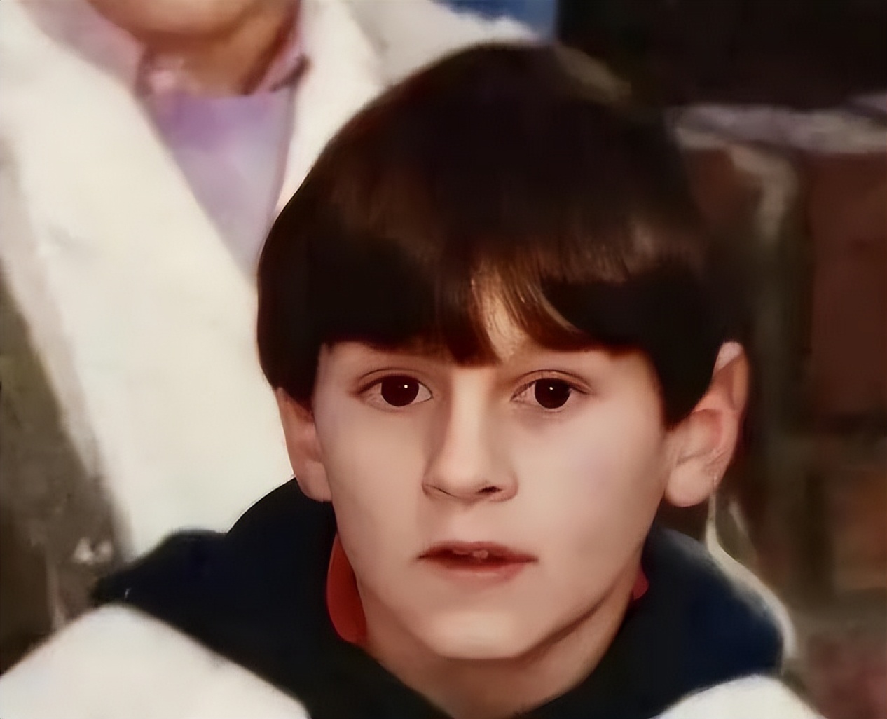 从侏儒少年到球王,从侏儒症到球王