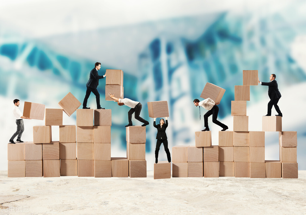 普通人逆袭的8个绝招,普通人的逆袭思路和方法