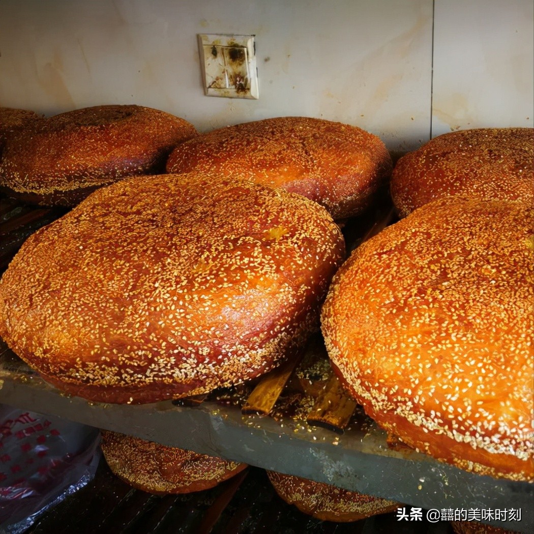 江苏小镇的独一份美食，60口锅做不过来，20元1个年赚过百万