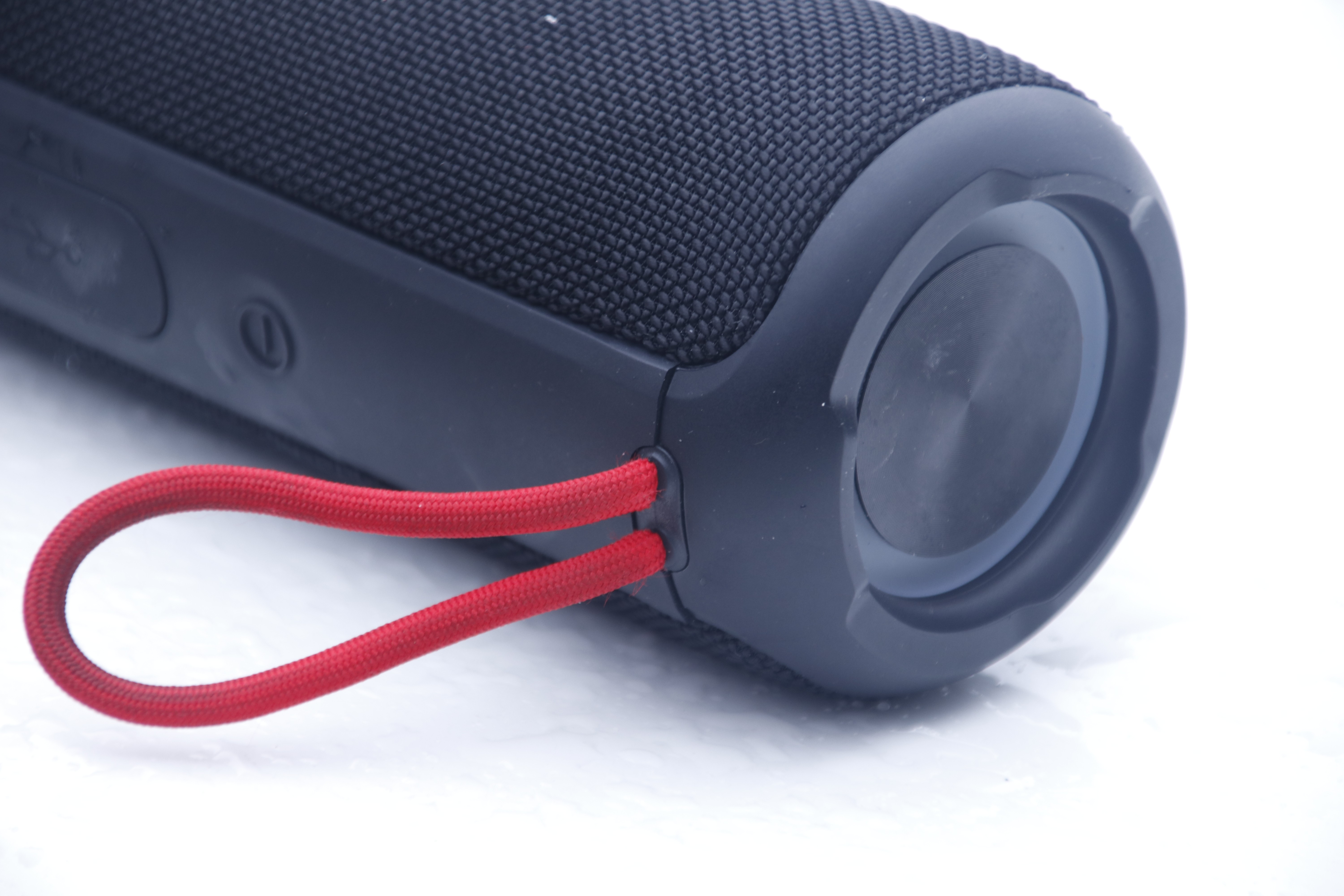 sanagv12spro钃濈墮闊崇,sanagv12spro钃濈墮闊崇闊宠川