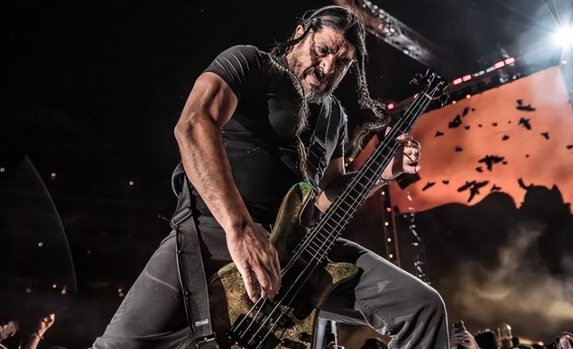 重金属和古典音乐创作规律,属于重金属音乐的特征