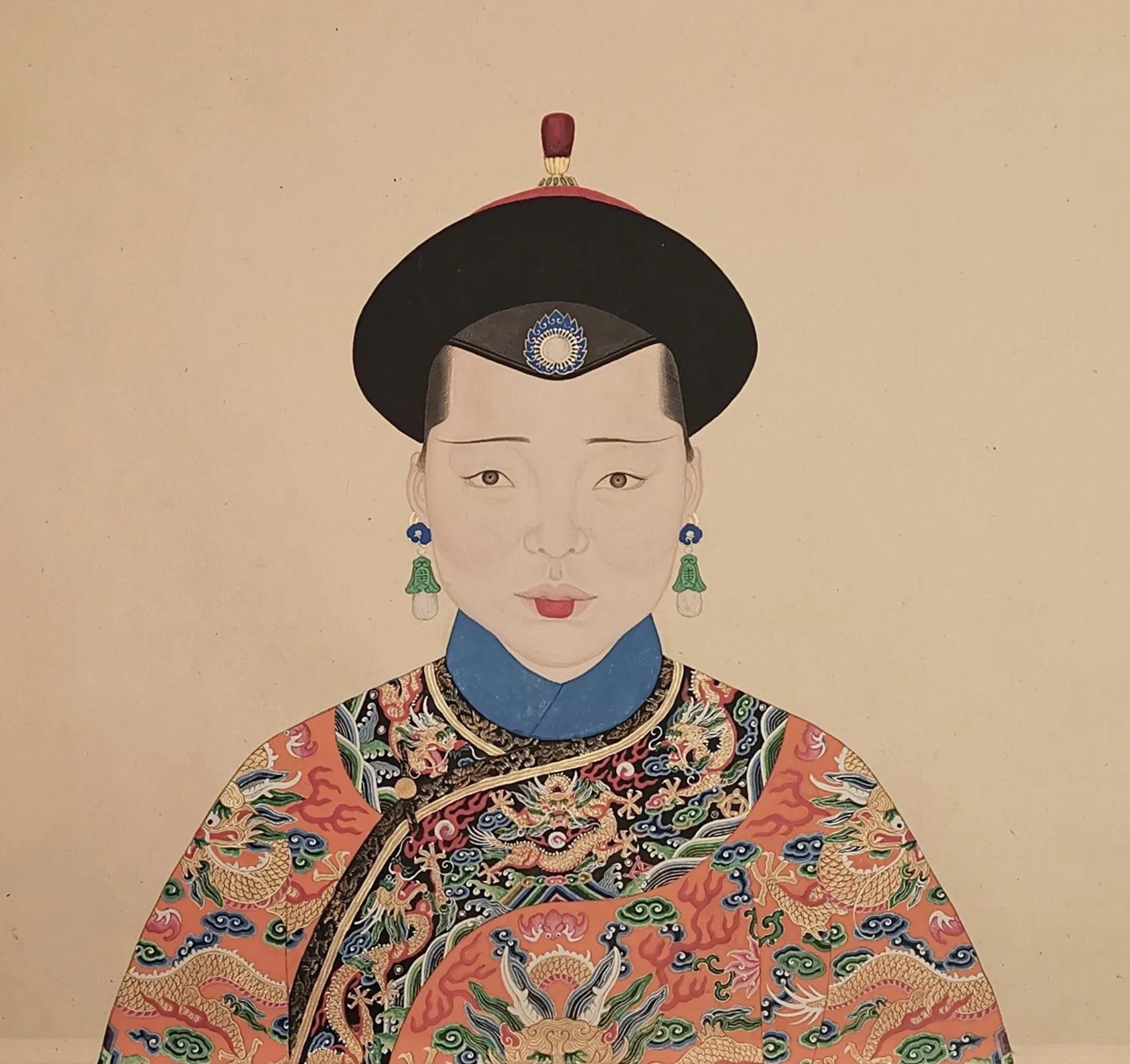 清代灭亡后宫里的贵妃都去哪了,清朝历史上被降位分最多的嫔妃