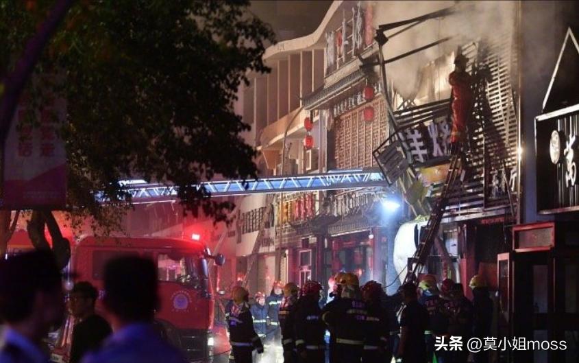 银川烧烤店老板身价近亿元,宁夏银川一烧烤店燃爆老板身价